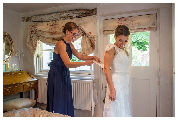 Hengrave_Hall_Wedding_Photography_Hampshire_0026.jpg