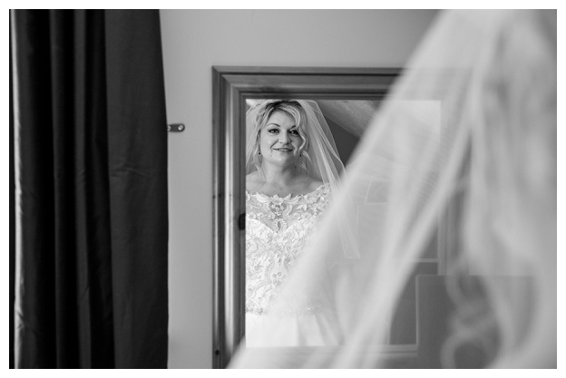 Three_Choirs_Wickham_Vineyard_Wedding_Photography_Hampshire_The Cole Portfolio_0024.jpg