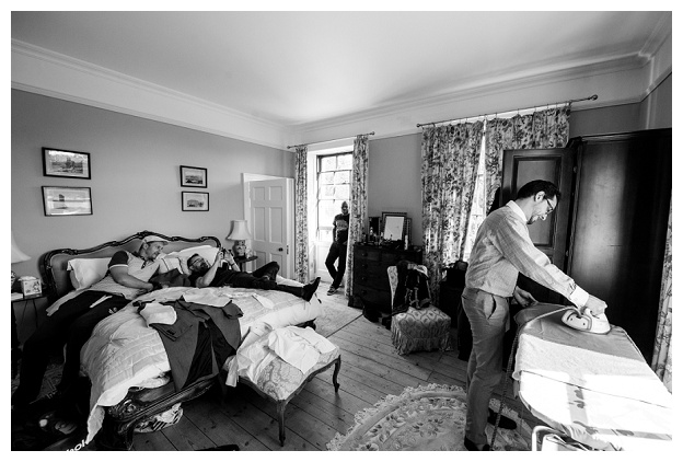 Intimate_Hampshire_Wedding_Hill_Place_Swanmore_Wedding_Photography_The Cole Portfolio_0008.jpg