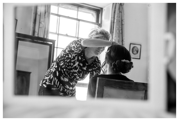 Intimate_Hampshire_Wedding_Hill_Place_Swanmore_Wedding_Photography_The Cole Portfolio_0027.jpg