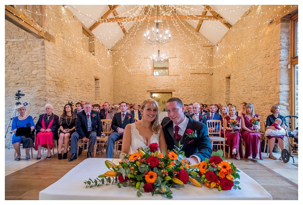 Kingscote_Barn_Wedding_Photography_0066.jpg