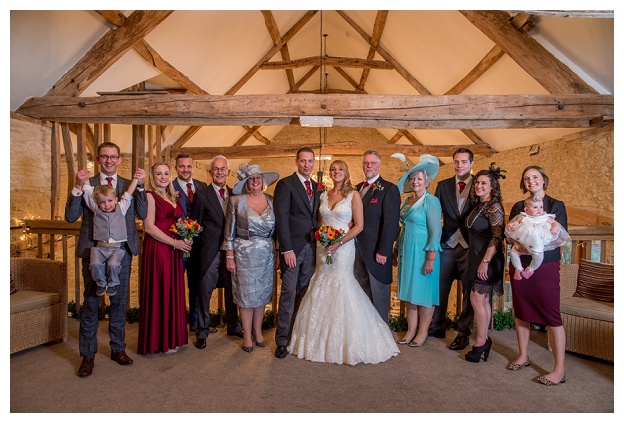 Kingscote_Barn_Wedding_Photography_0073.jpg