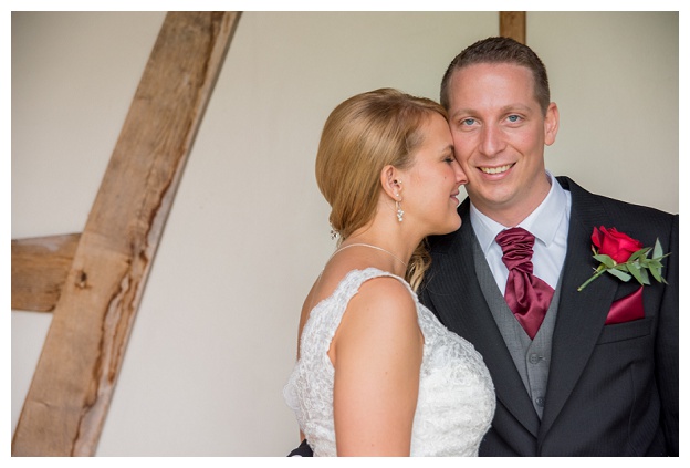 Kingscote_Barn_Wedding_Photography_0082.jpg