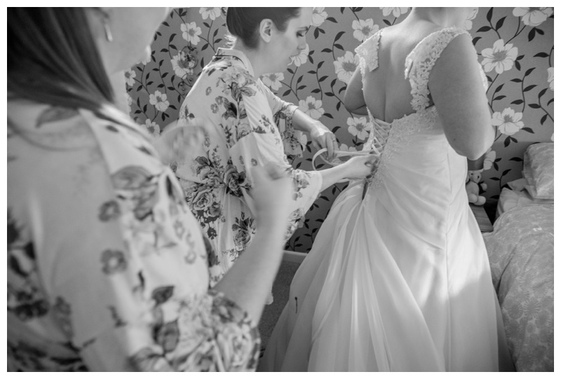 Gorse Hill Wedding Photography_0020.jpg