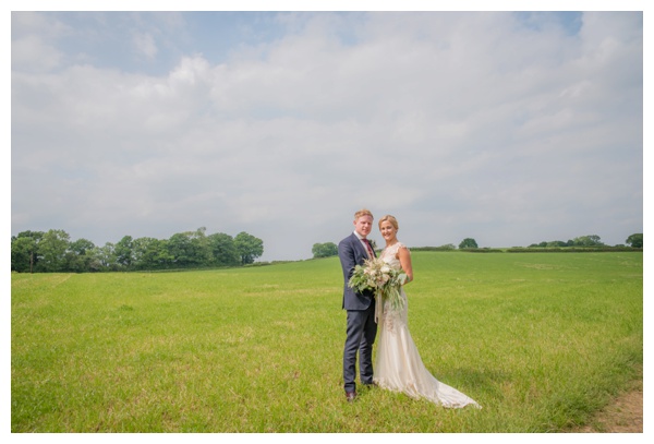 Sussex_Wedding_Photography_Bartholomew_Barn_0050