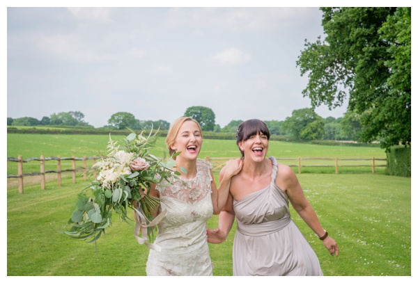 Sussex_Wedding_Photography_Bartholomew_Barn_0064
