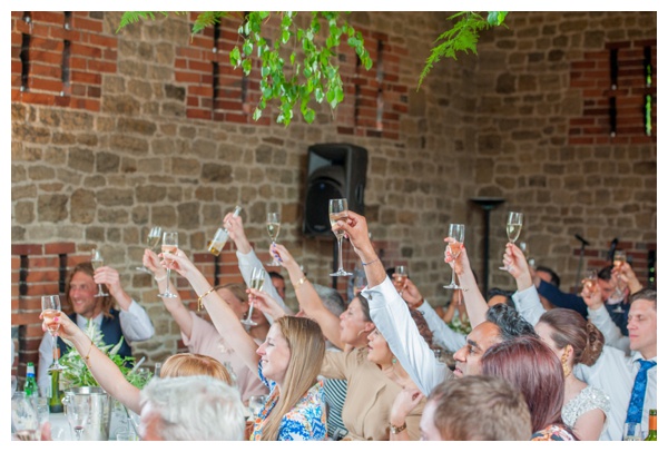 Sussex_Wedding_Photography_Bartholomew_Barn_0084