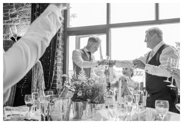 Sussex_Wedding_Photography_Bartholomew_Barn_0086