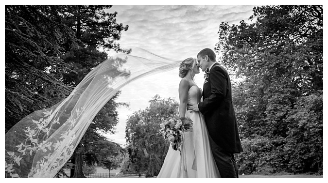 Winchester Wedding Photographer_Avington Park Wedding Photographhy_0073.jpg